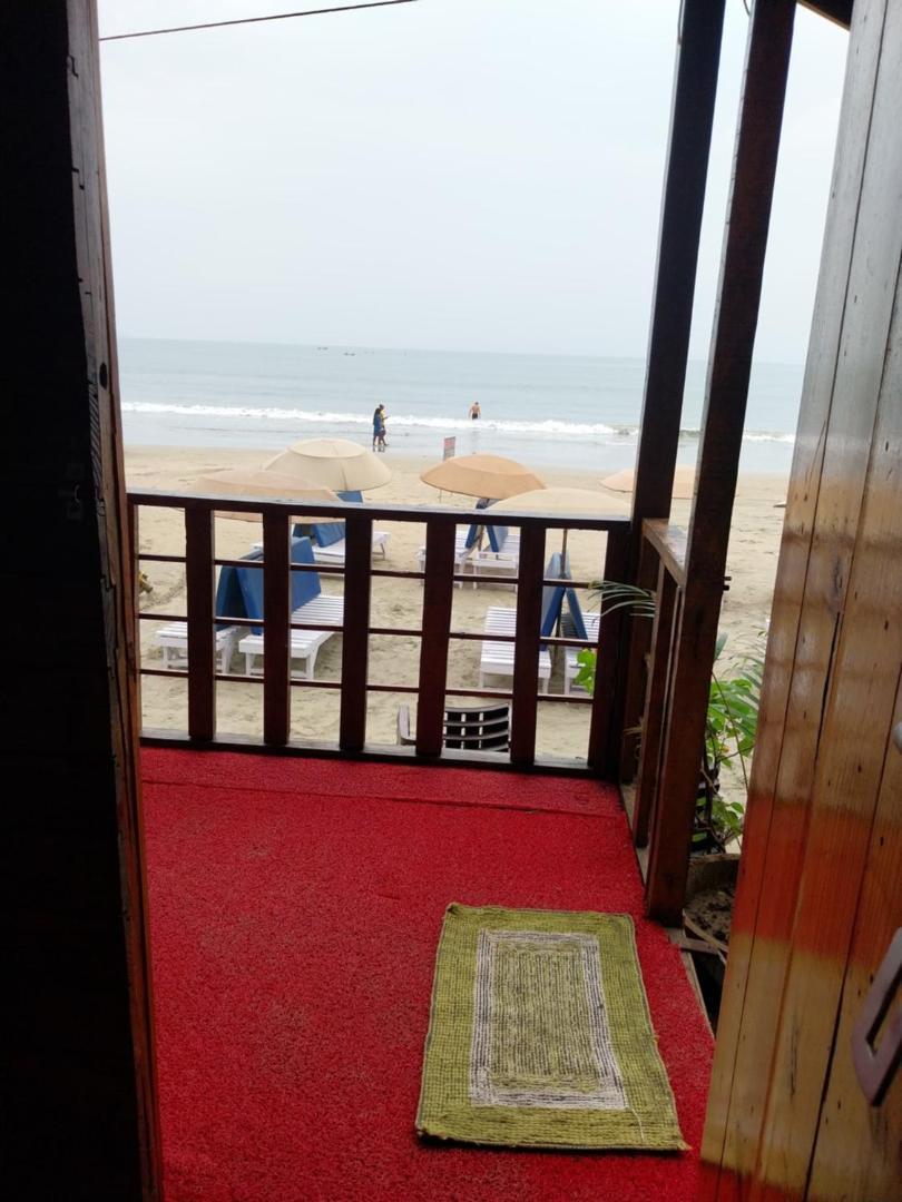 Fernandes Bar And Restaurant Bed & Breakfast Canacona Ngoại thất bức ảnh
